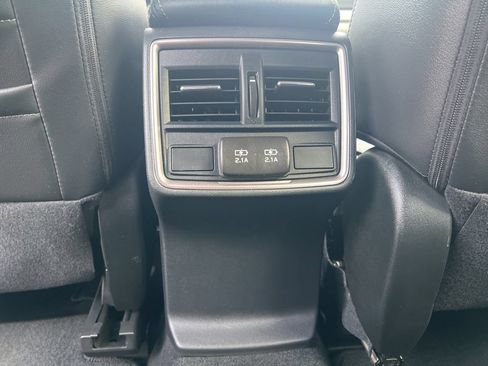 Used 2024 Subaru Forester Limited AWD/4WD image 33