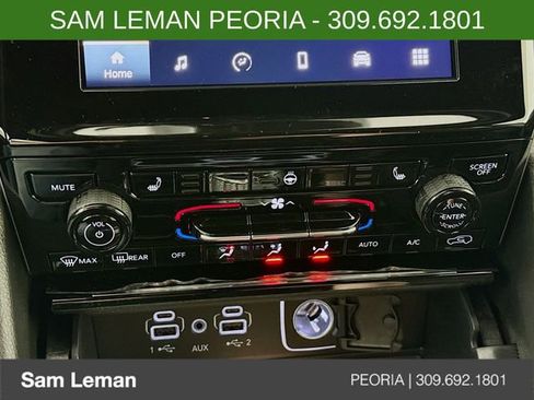 New 2025 Jeep Grand Cherokee L Laredo w/ Luxury Tech Group I image 15