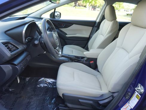 Used 2017 Subaru Impreza 2.0i Premium AWD/4WD image 9