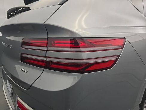 Used 2025 Genesis GV80 2.5T Standard AWD/4WD image 19