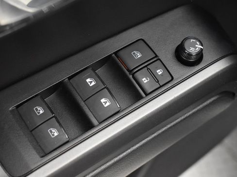 Used 2023 Toyota Tacoma TRD Sport AWD/4WD image 13