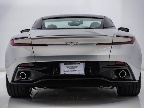 Used 2017 Aston Martin DB11 V12 RWD image 7