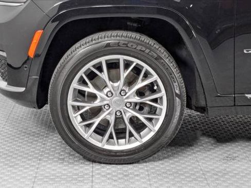 Used 2022 Jeep Grand Cherokee L Summit w/ Advanced Protech Group IV image 36