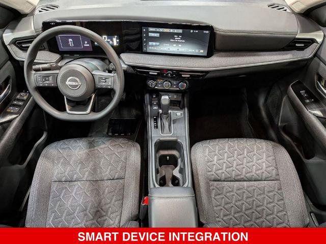 Certified 2025 Nissan Kicks SV w/ SV Premium Package AWD/4WD image 28