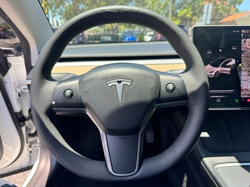 Used 2021 Tesla Model 3 Standard Range Plus RWD image 19