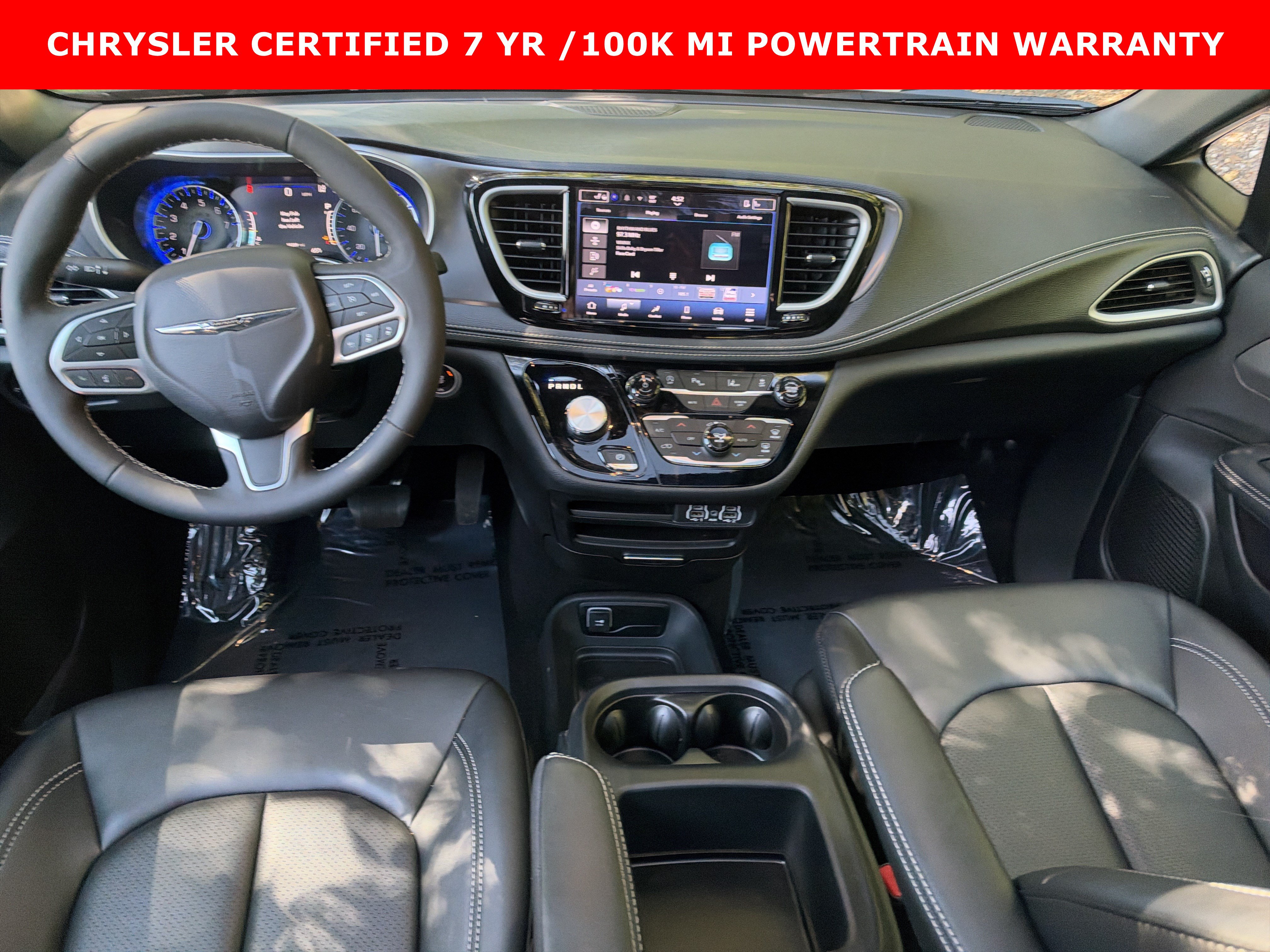 Used 2025 Chrysler Pacifica Select FWD image 27