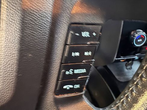 Used 2011 Ford Escape Limited w/ 302A Rapid Spec Order Code image 27