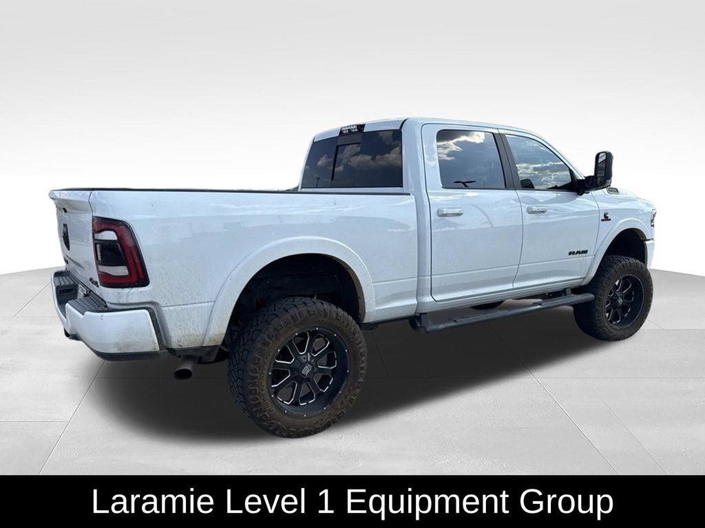 Used 2020 RAM 2500 Laramie w/ Night Edition AWD/4WD image 3