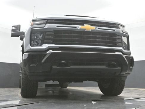 New 2026 Chevrolet Silverado 2500 Custom w/ Custom Convenience Package AWD/4WD image 39