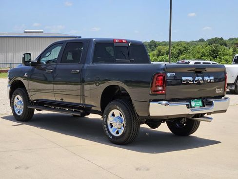 Used 2025 RAM 2500 Tradesman AWD/4WD image 3