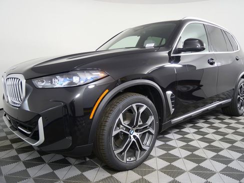 Used 2026 BMW X5 xDrive40i image 7
