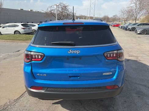 Used 2024 Jeep Compass Latitude image 6