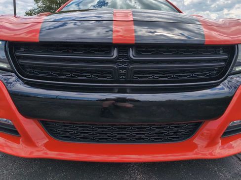 Used 2017 Dodge Charger SXT w/ Plus Group RWD image 32