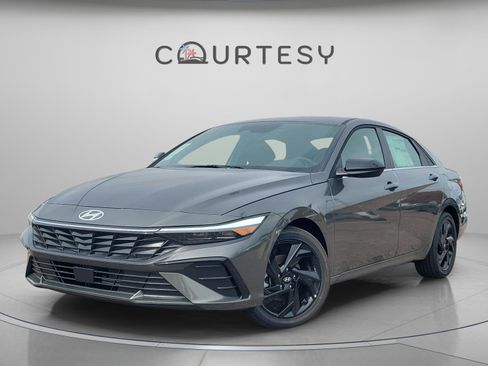 New 2026 Hyundai Elantra SEL Sport image 1