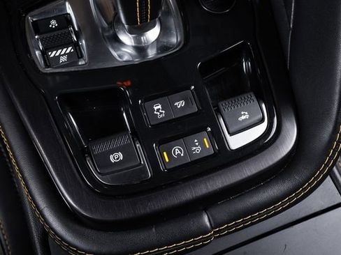 Used 2018 Jaguar F-TYPE 400 Sport AWD/4WD image 39