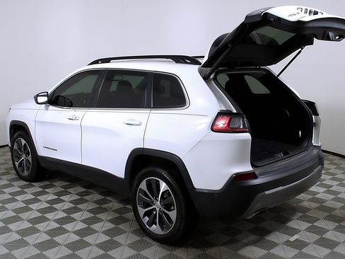 Used 2022 Jeep Cherokee Limited w/ Elite Package image 10