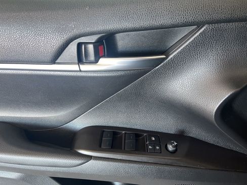 Used 2023 Toyota Camry SE FWD image 48