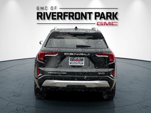 New 2026 GMC Terrain Denali w/ LPO, Floor Liner Package image 4