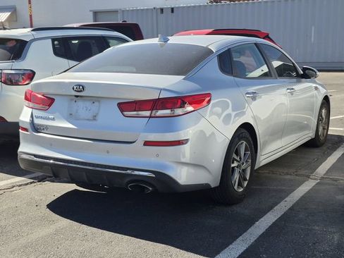 Used 2019 Kia Optima LX image 7