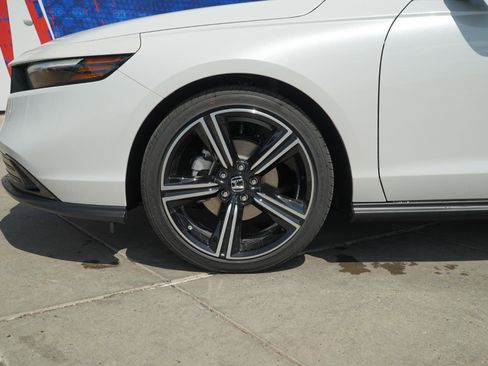 New 2026 Honda Accord SE image 12