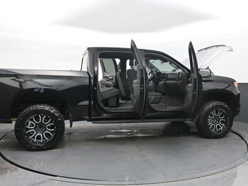Used 2023 Chevrolet Silverado 1500 RST w/ Z71 Off-Road Package image 37