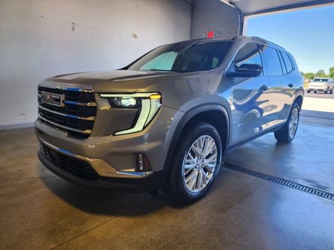 Used 2024 GMC Acadia Elevation AWD/4WD image 7