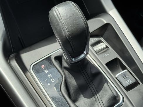 Used 2024 Dodge Hornet R/T Plus w/ R/T Blacktop Package AWD/4WD image 22