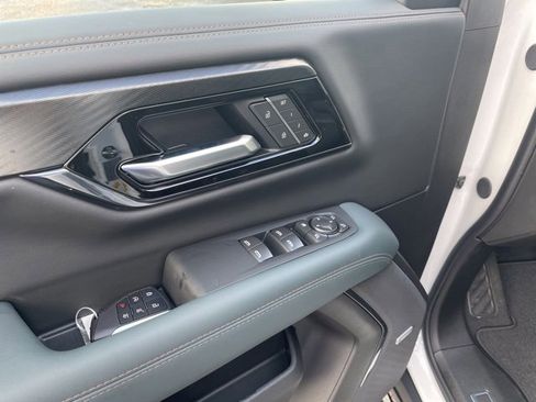 New 2026 GMC Yukon AT4 w/ AT4 Premium Plus Package image 13