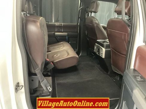 Used 2016 Ford F150 Platinum w/ Equipment Group 701A Luxury image 36