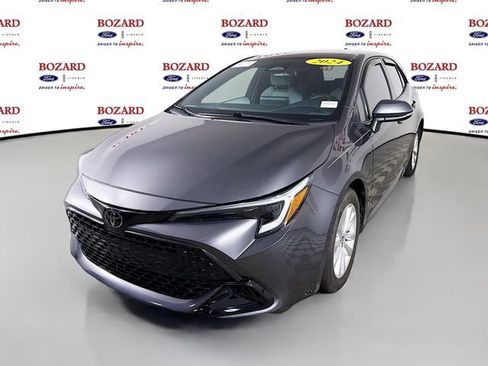 Used 2024 Toyota Corolla SE FWD image 4