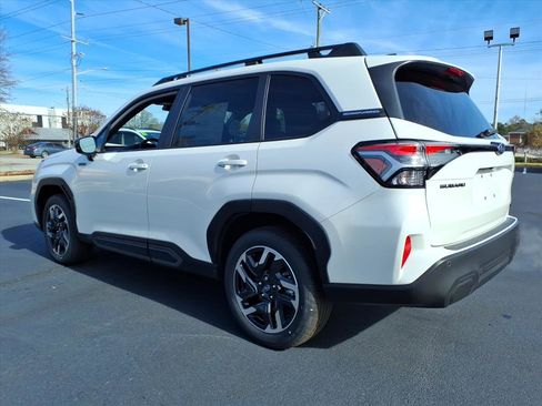 New 2025 Subaru Forester Limited w/ Popular Package image 21