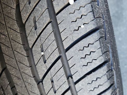 Used 2017 Buick LaCrosse Essence w/ Sights and Sounds Package image 33