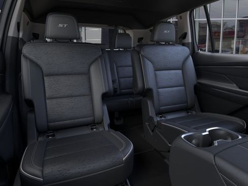 New 2026 Buick Enclave Sport Touring w/ Power Package image 17