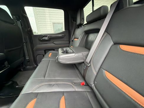 Used 2023 GMC Sierra 1500 AT4 w/ AT4 Premium Package AWD/4WD image 38