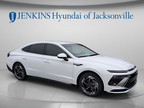 New 2026 Hyundai Sonata SEL FWD image 9