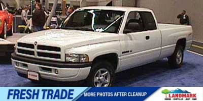 Used 1998 Dodge Ram 1500 Truck 2WD Club Cab image 1