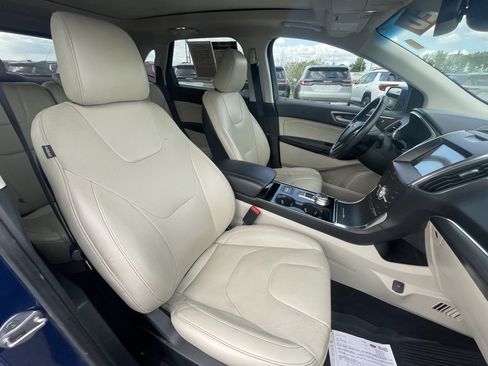 Used 2020 Ford Edge Titanium w/ Equipment Group 301A image 31