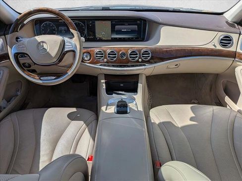 Used 2015 Mercedes-Benz S 550 Sedan image 17