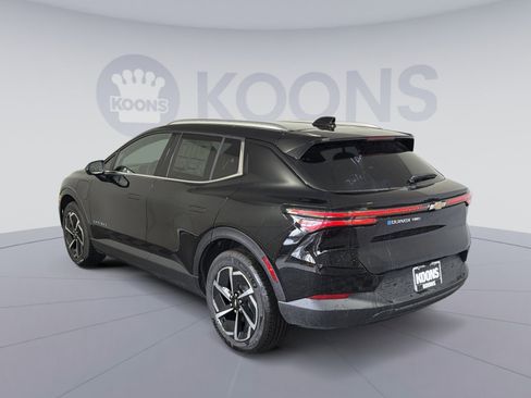 New 2026 Chevrolet Equinox EV LT image 4