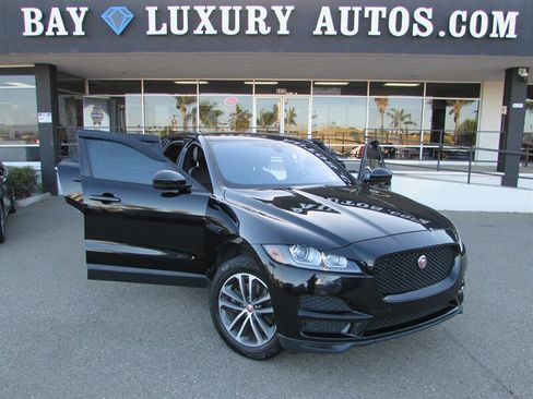 Used 2017 Jaguar F-PACE Premium AWD/4WD image 37