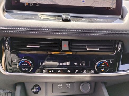 New 2025 Nissan Rogue SL image 21