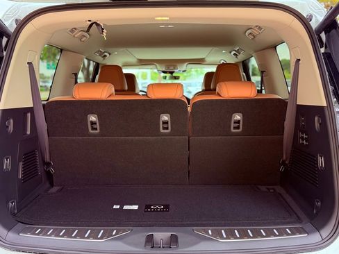 New 2026 INFINITI QX80 Luxe AWD/4WD image 35