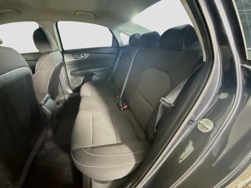 Used 2020 Kia Forte Sedan FWD image 24