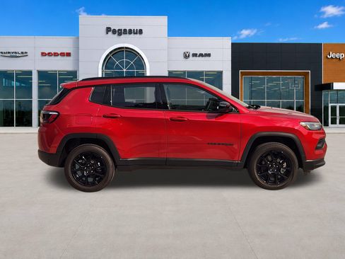 New 2026 Jeep Compass Latitude AWD/4WD image 7