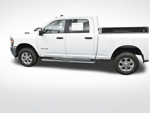 Used 2024 RAM 2500 Big Horn image 28