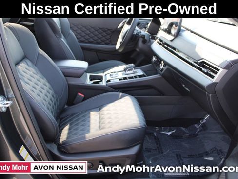 Used 2026 Nissan Rogue Platinum w/ Family Package AWD/4WD image 19