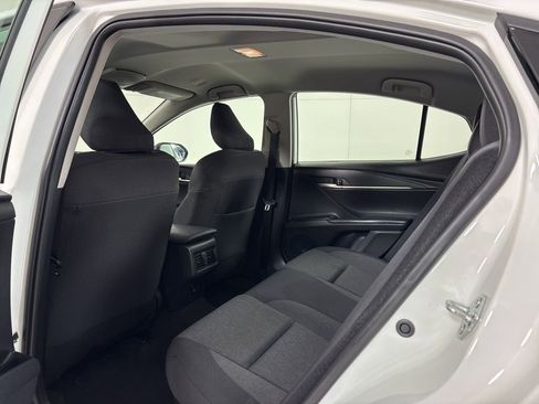 Used 2025 Toyota Camry LE image 17