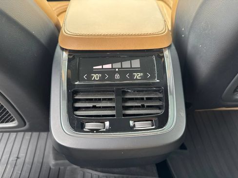 Used 2022 Volvo XC90 T6 Inscription w/ Advanced Package AWD/4WD image 28