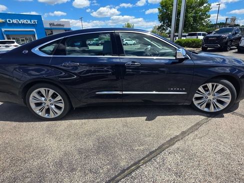 Used 2017 Chevrolet Impala Premier w/ Enhanced Convenience Package FWD image 5