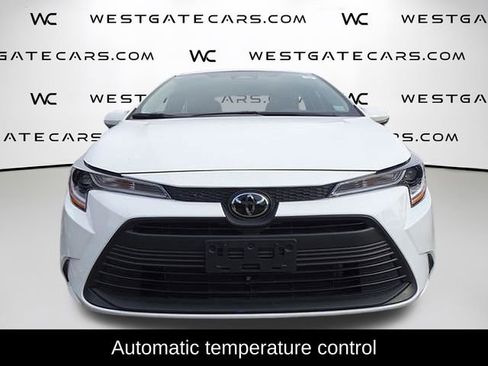 Used 2024 Toyota Corolla LE FWD image 4